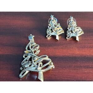 Vintage Christmas Tree Necklace Pendant & Earrings Silver Tone Ornaments